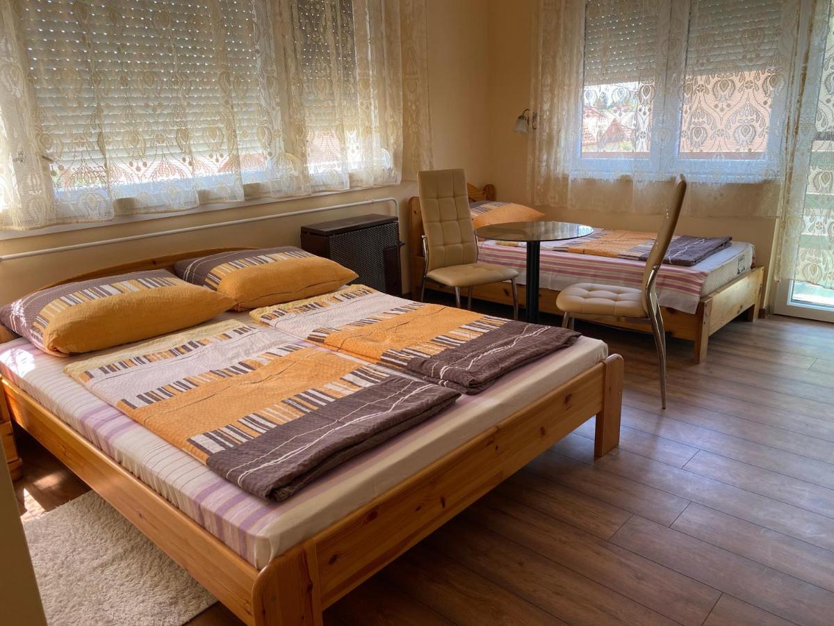 Apartament Erdei Vendeghaz